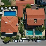 La Mira Alacati Ξενοδοχείο 2*
