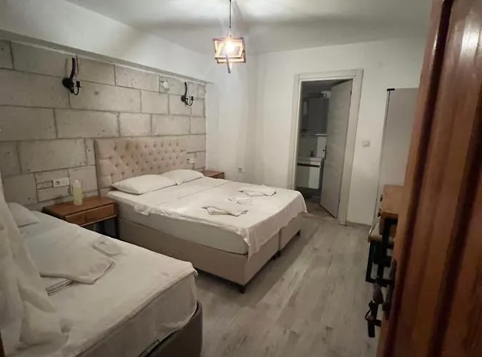 La Mira Alacati 酒店 2*