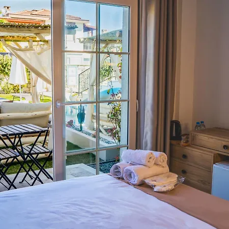 La Mira Alacati Чешме