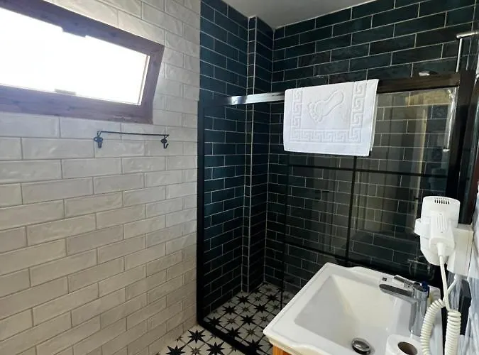 La Mira Alacati Готель 2*