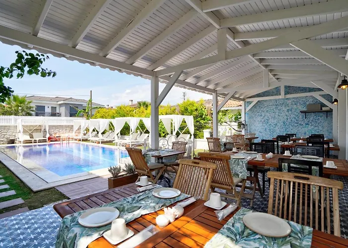 Szálloda La Mira Alacati 2*