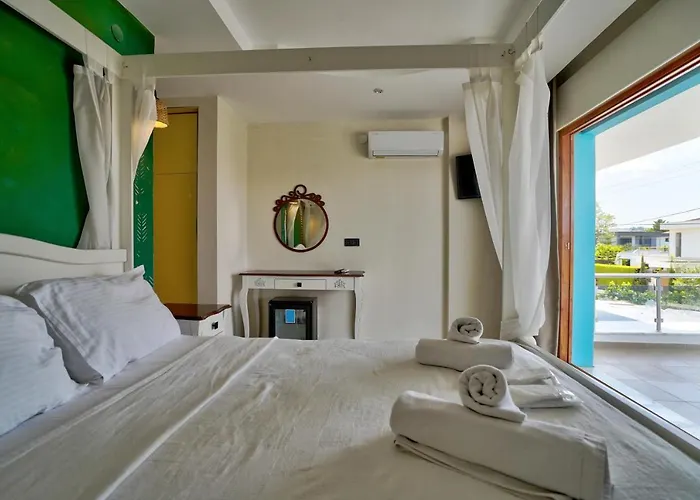 Готель La Mira Alacati Чешме