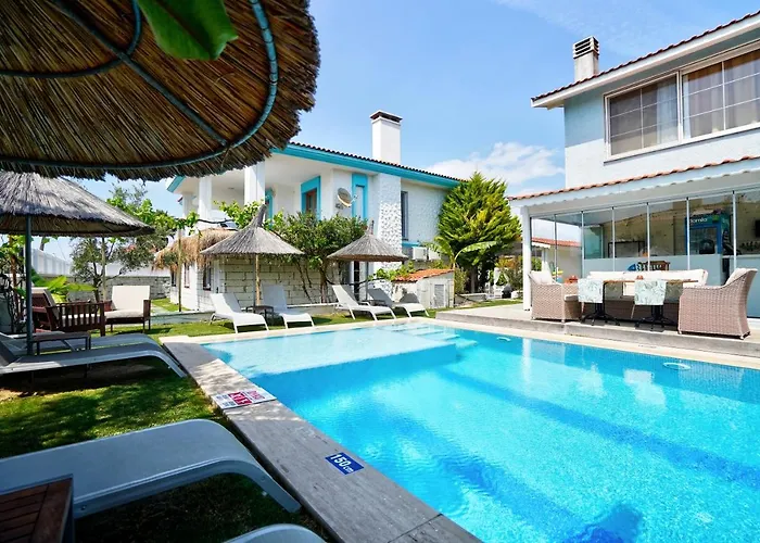 Готель La Mira Alacati 2*